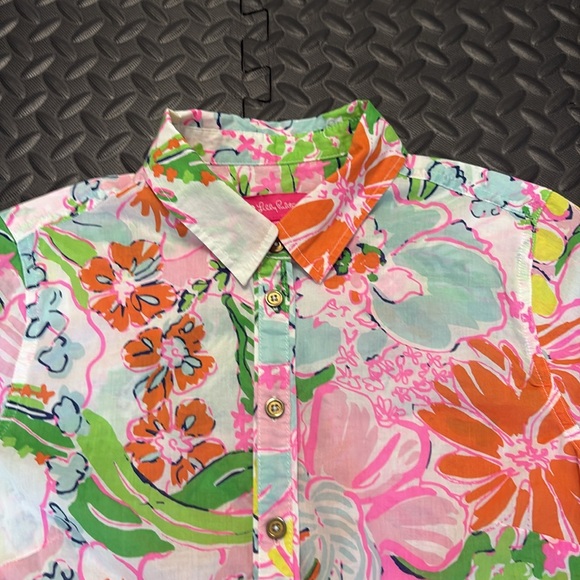 Lilly Pulitzer Women’s Floral Button Down Shirt Pink, Green, and Orange size S - Picture 3 of 10